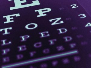 Atropine kết hợp với miếng che mắt làm tăng thị lực ở mắt nhược thị